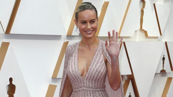 Актриса Бри Ларсон на церемонии вручения премии Оскар Актриса Бри Ларсон на церемонии вручения премии Оскар