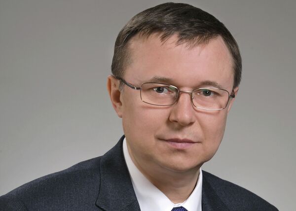 Глава муниципального образования Введенский Олег Калядин Глава муниципального образования Введенский Олег Калядин