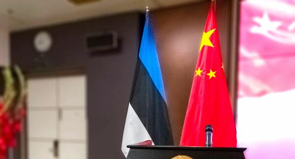 Флаги Китая и Эстонии Флаги Китая и Эстонии