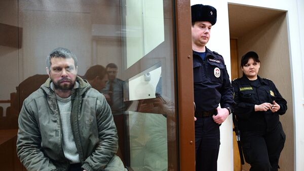 Бывший полицейский Денис Коновалов в суде Бывший полицейский Денис Коновалов в суде