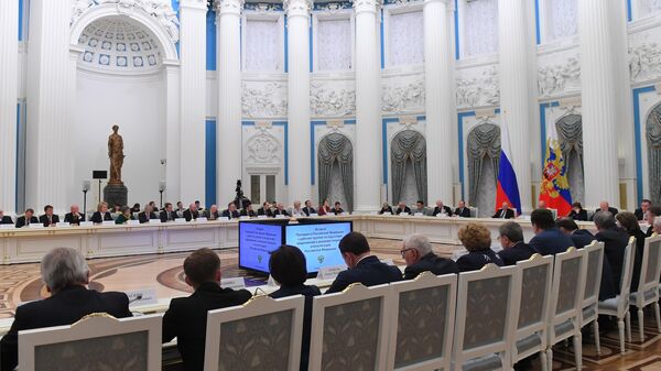 Президент России Владимир Путин проводит встречу с рабочей группой по подготовке предложений о внесении поправок в Конституцию Российской Федерации. 26 февраля 2020 Президент России Владимир Путин проводит встречу с рабочей группой по подготовке предложений о внесении поправок в Конституцию Российской Федерации. 26 февраля 2020