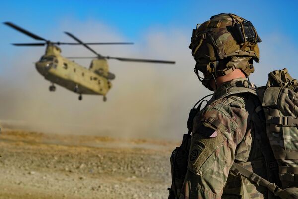 Американские военные на юго-востоке Афганистана Американские военные на юго-востоке Афганистана