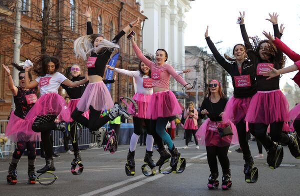 Участницы женского забега Beauty Run в Краснодаре Участницы женского забега Beauty Run в Краснодаре