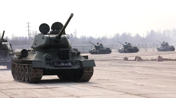 Танки Т-34 для парада Победы Танки Т-34 для парада Победы
