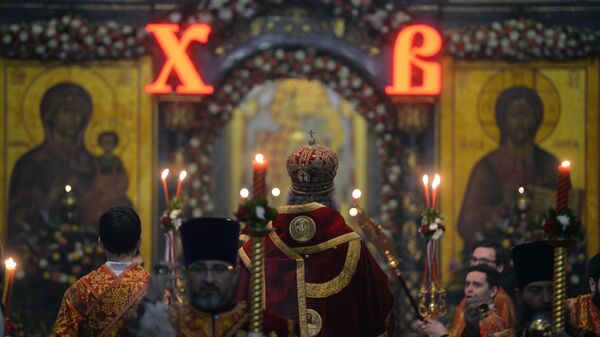 Праздничное пасхальное богослужение в Свято-Троицком кафедральном соборе в Екатеринбурге Праздничное пасхальное богослужение в Свято-Троицком кафедральном соборе в Екатеринбурге