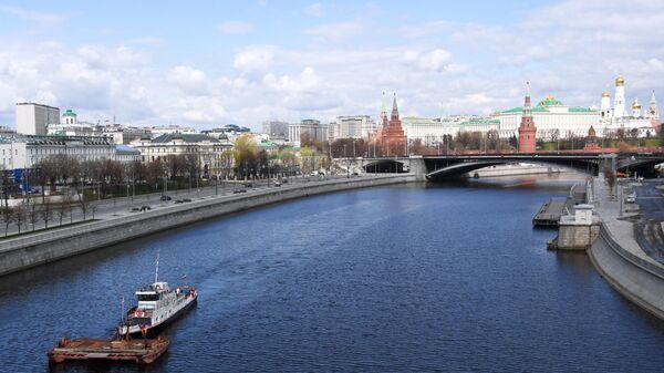Вид на Москву-реку и Кремль Вид на Москву-реку и Кремль