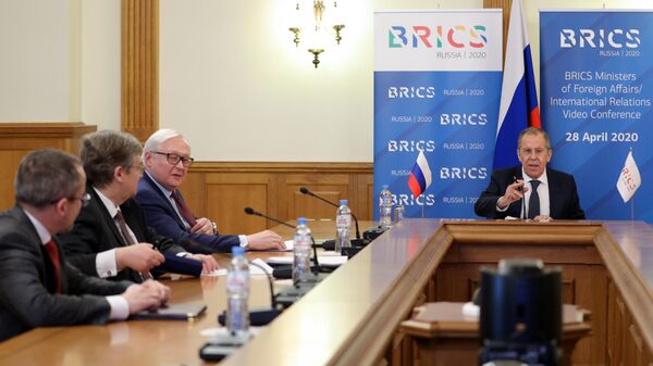 Министр иностранных дел РФ Сергей Лавров принимает участие в онлайн-встрече глав МИД стран БРИКС Министр иностранных дел РФ Сергей Лавров принимает участие в онлайн-встрече глав МИД стран БРИКС