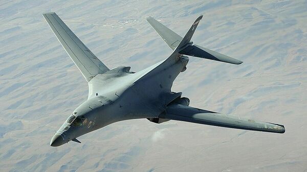 Стратегический бомбардировщик ВВС США B-1 Lancer Стратегический бомбардировщик ВВС США B-1 Lancer