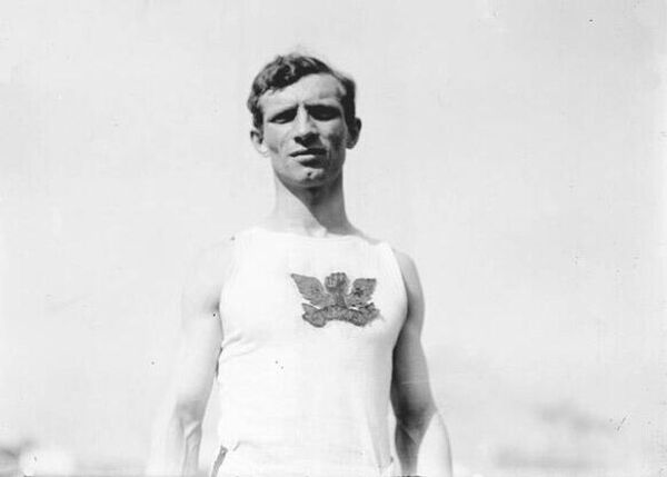 Участник Олимпийских игр 1900 года в Париже американец Мерри Принстейн Участник Олимпийских игр 1900 года в Париже американец Мерри Принстейн