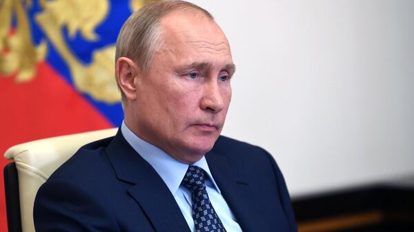 Президент РФ Владимир Путин проводит в режиме видеоконференции совещание о санитарно-эпидемиологической обстановке Президент РФ Владимир Путин проводит в режиме видеоконференции совещание о санитарно-эпидемиологической обстановке