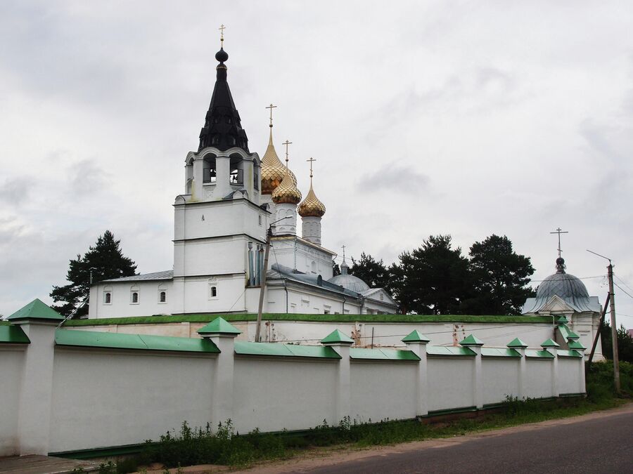 Троице-Сыпанов монастырь Троице-Сыпанов монастырь