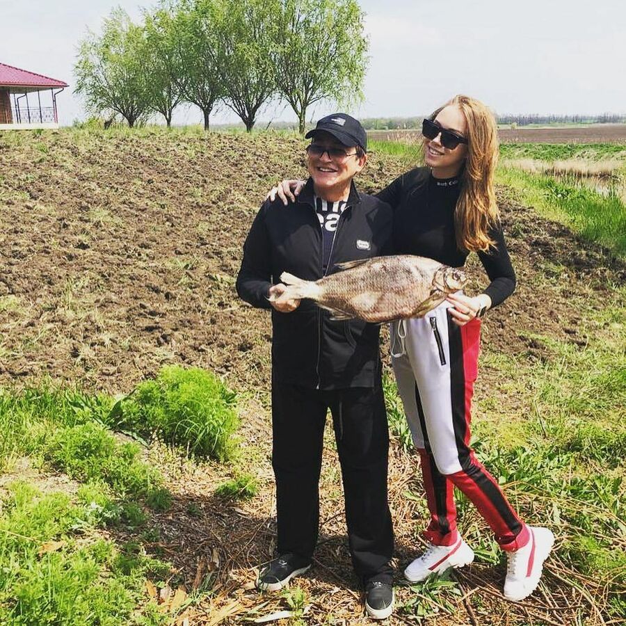 Дмитрий Дибров с супругой Дмитрий Дибров с супругой