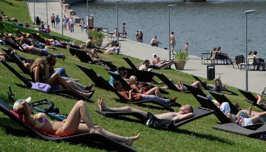 Жара в Москве Жара в Москве