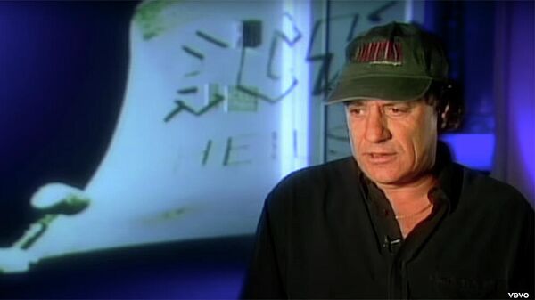   AC/DC - The Story Of Back In Black Episode 1