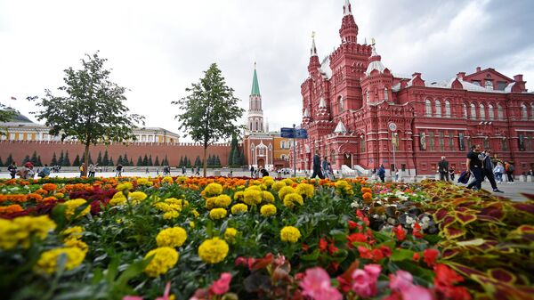 Фестиваль цветов в ГУМе Фестиваль цветов в ГУМе