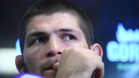 Пресс-конференция чемпиона UFC Х. Нурмагомедова Пресс-конференция чемпиона UFC Х. Нурмагомедова