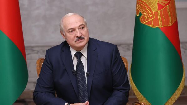 Путин объяснил, почему Лукашенко не закрыл экономику в условиях пандемии
