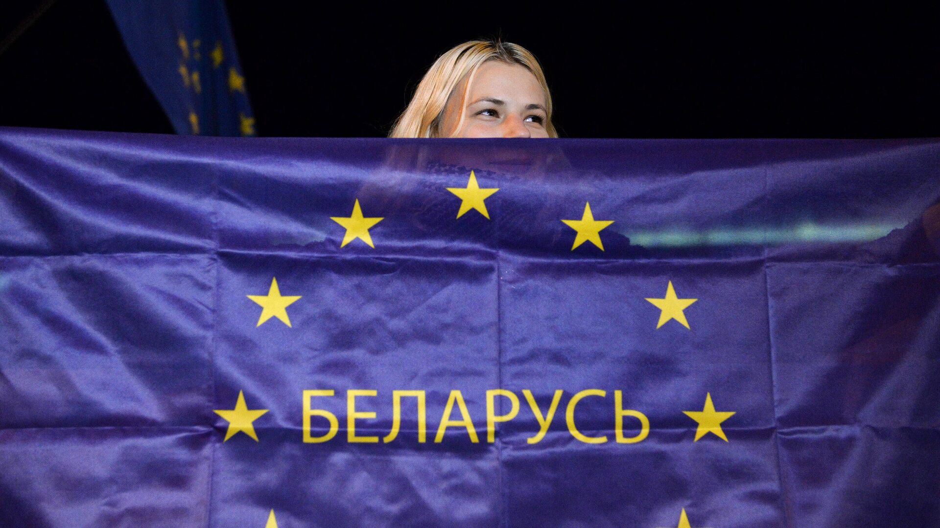 В Белоруссию прибыла российская военная делегация В Белоруссию прибыла российская военная делегация