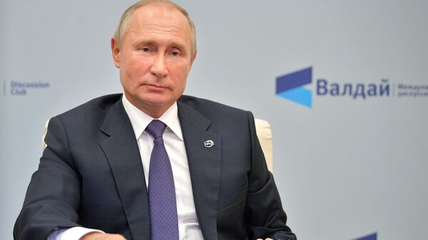 Путин сообщит, когда сделает прививку от коронавируса