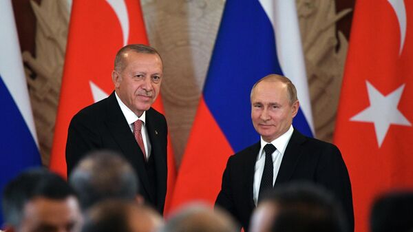 Путин обсудил с Эрдоганом ситуацию в Карабахе