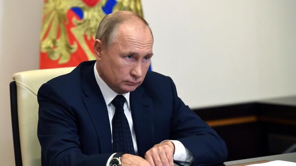 Путин поручил подготовить предложение о закупках к Универсиаде-2023