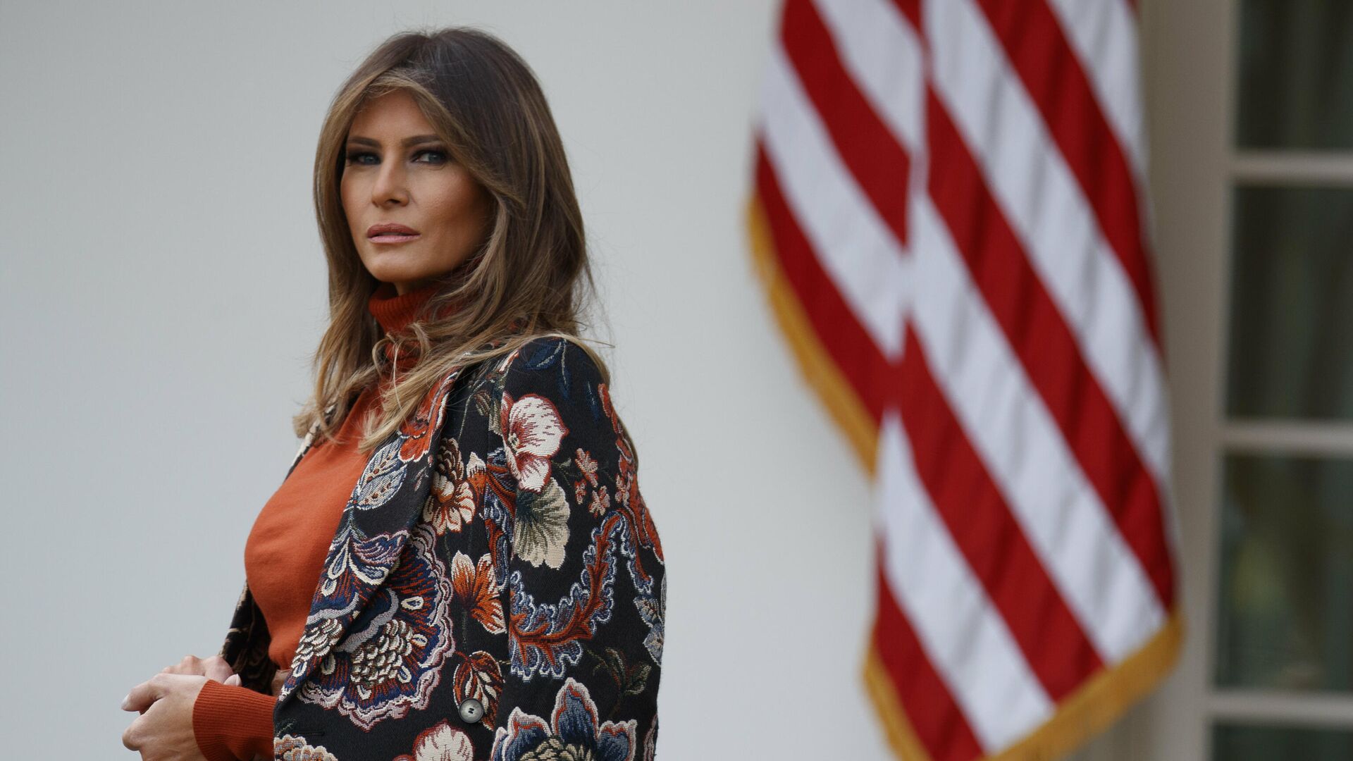 Спасет ли Трампа красота? Первая леди США замолвила за мужа словечко Спасет ли Трампа красота? Первая леди США замолвила за мужа словечко - РИА Новости, 1920, 28.10.2020