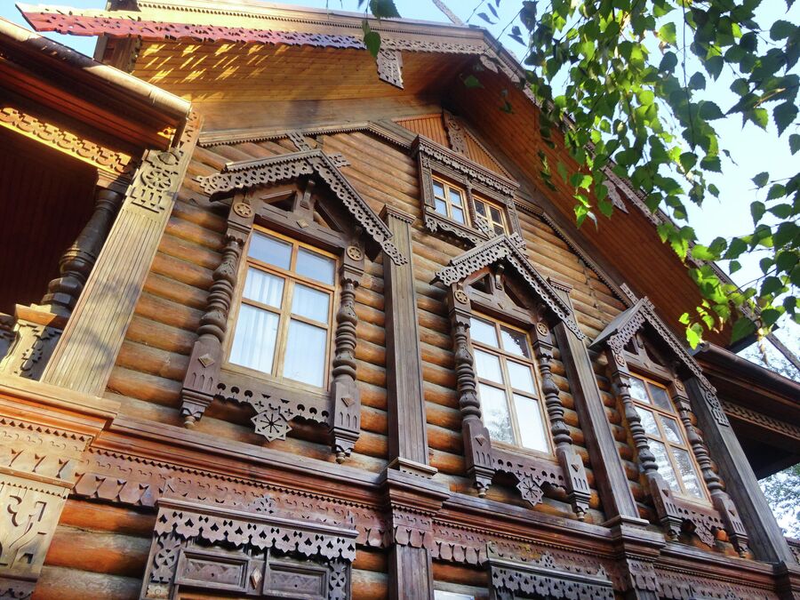 Дом купца Тетюшинова, фасад Дом купца Тетюшинова, фасад
