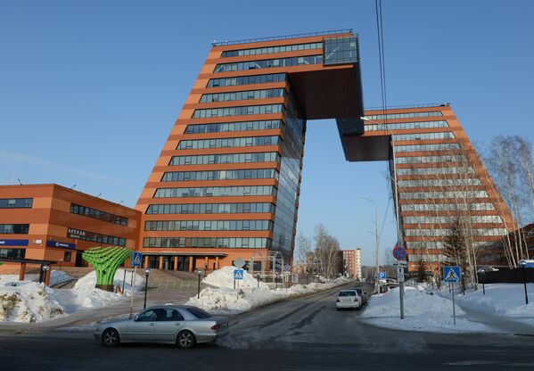Башни Технопарка новосибирского академгородка Башни Технопарка новосибирского академгородка