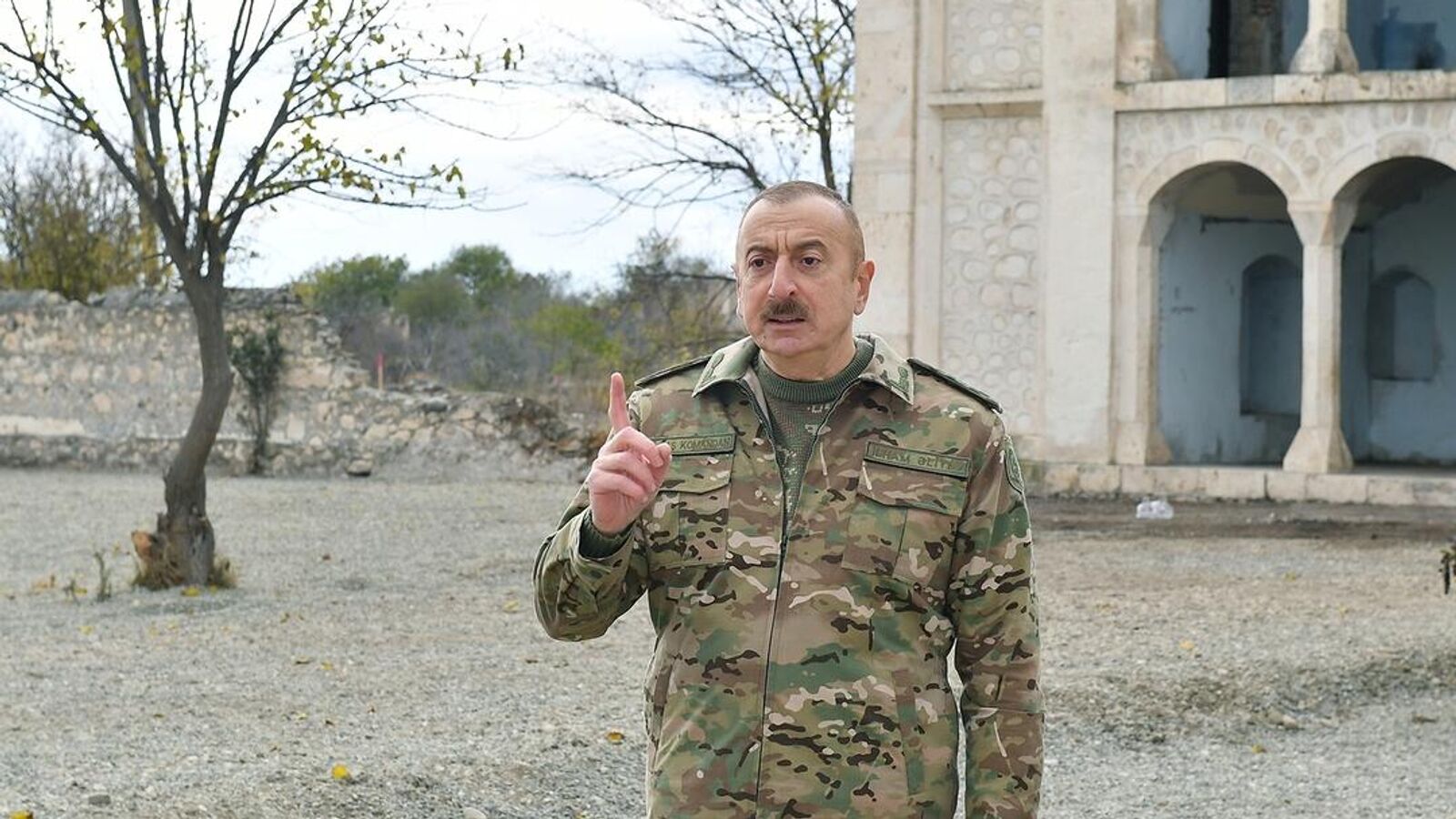 Христианские богослужения в Карабахе необходимо продолжать