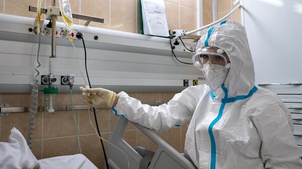 В России за сутки умерло рекордное число пациентов с коронавирусом