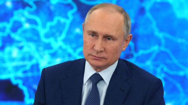 Путин передал соболезнования семьям погибших при крушении судна "Онега"