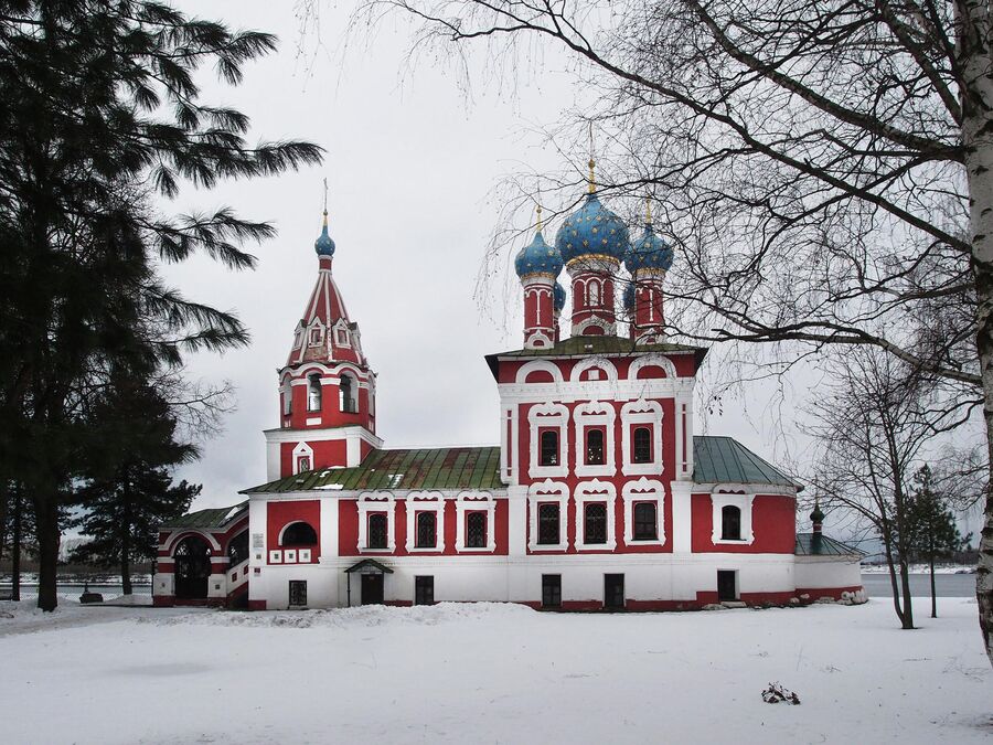 Церковь Димитрия на крови в кремле Церковь Димитрия на крови в кремле