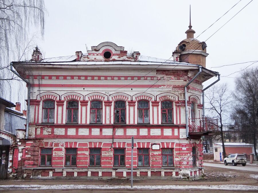Дом Виноградовых (19 век) Дом Виноградовых (19 век)
