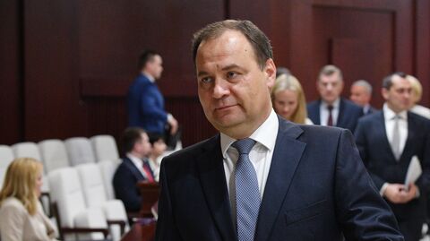 Председатель правительства Белоруссии Роман Головченко на заседании Палаты представителей парламента Председатель правительства Белоруссии Роман Головченко на заседании Палаты представителей парламента
