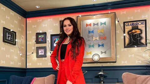 Российская фигуристка Алина Загитова. Российская фигуристка Алина Загитова.