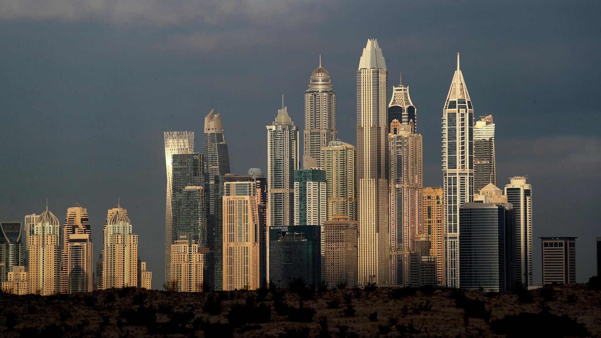 Высотные здания в районах Марина и Джумейра Лейк-Тауэрс в Дубае, ОАЭ - РИА Новости, 1920, 07.07.2021