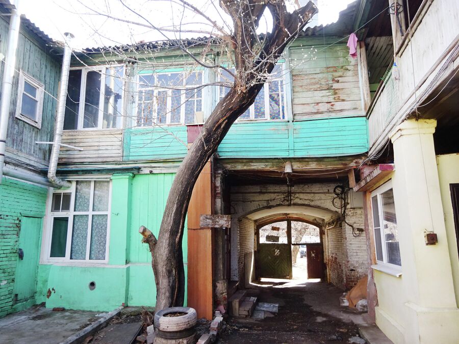 Астраханский двор Астраханский двор