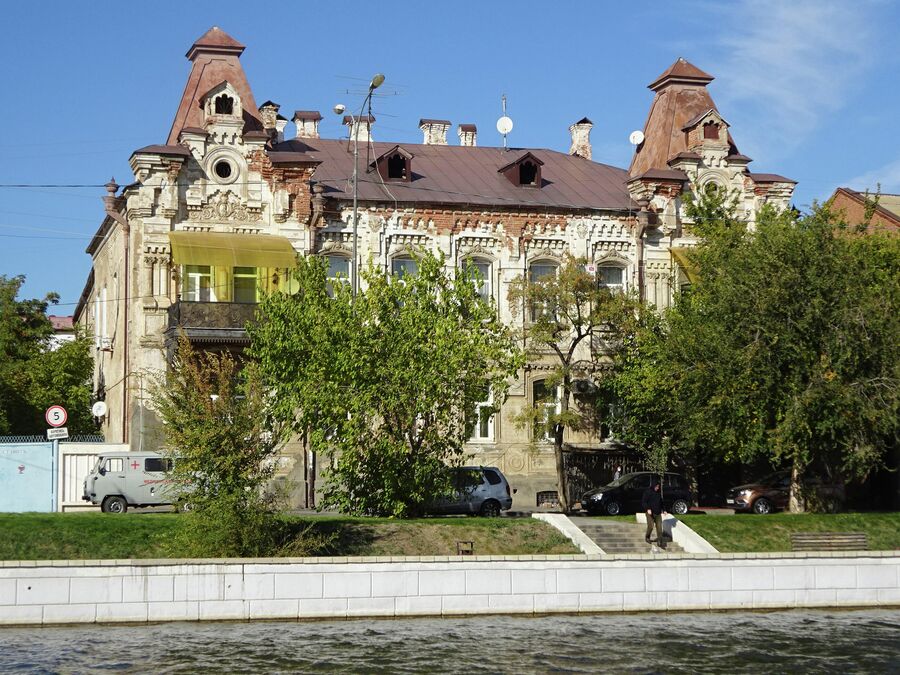 Эклектика. Усадьба Агабабова (1898 г.) Эклектика. Усадьба Агабабова (1898 г.)