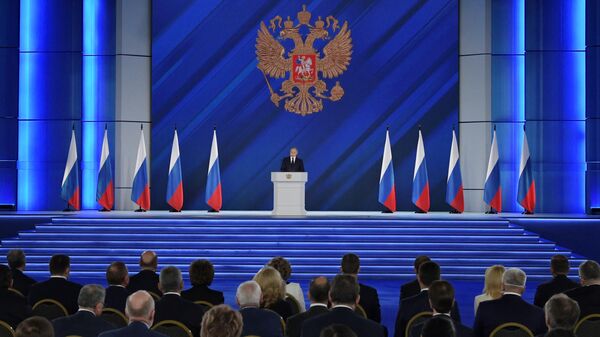 Политологи оценили послание Путина Федеральному собранию