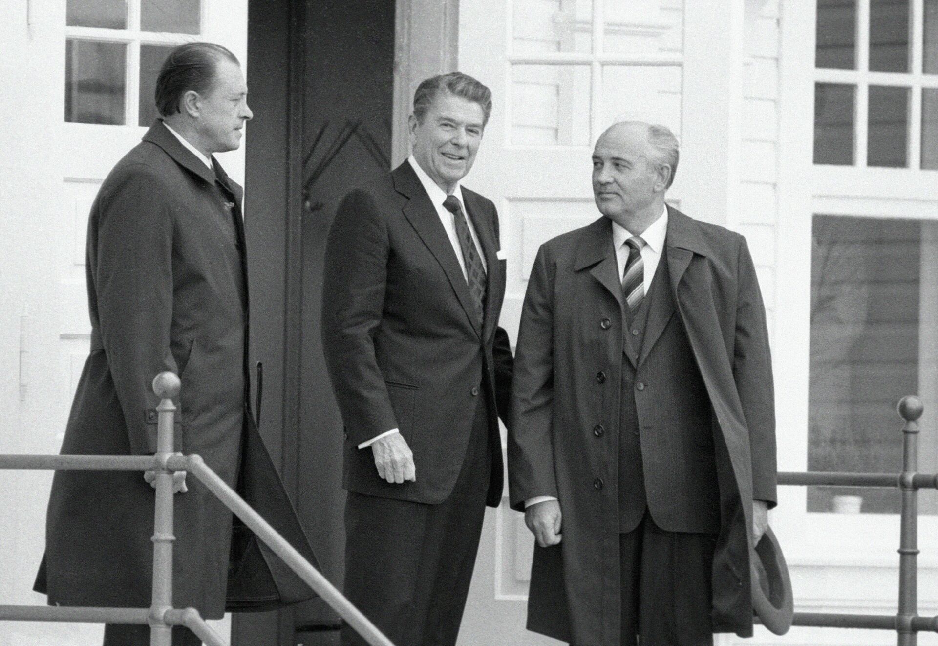 Горбачев 1986. Горбачев генеральный секретарь цк кпсс. Ф горбачева. Горбачев 1991. Кузбасский государственный технический университет.