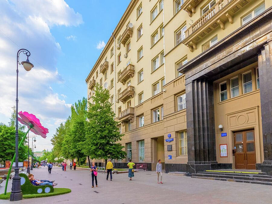 Лаврушинский переулок Лаврушинский переулок