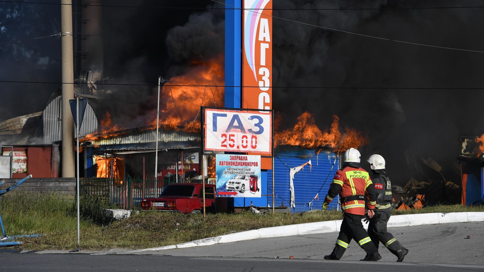 В МЧС назвали причину пожара на АЗС в Новосибирске