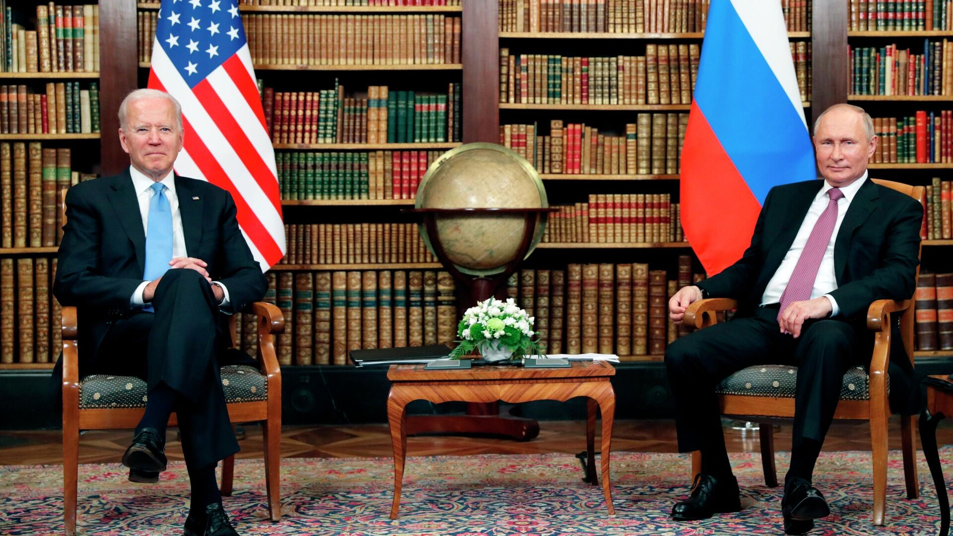 В Кремле подтвердили разговор Путина с Байденом