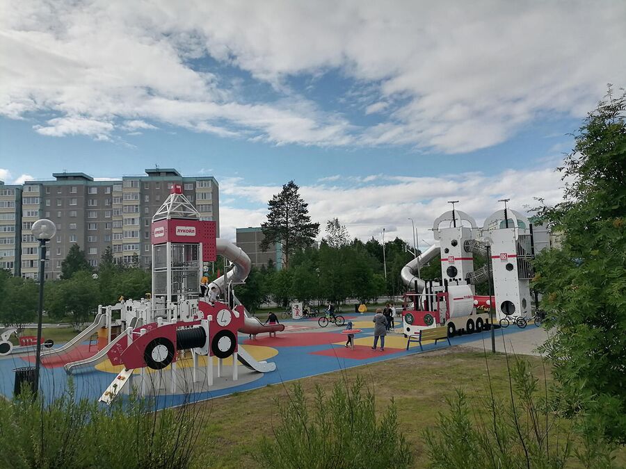 Детская площадка в Когалыме Детская площадка в Когалыме