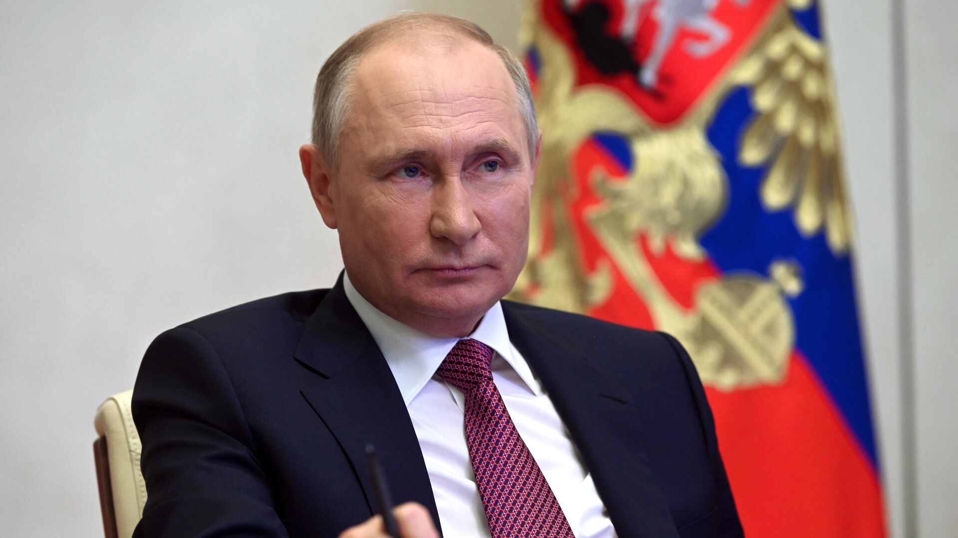 Песков назвал статью Путина хорошим поводом для обсуждения
