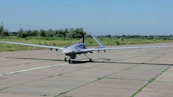 Турецкий ударный беспилотник Bayraktar TB2, полученный Украиной Турецкий ударный беспилотник Bayraktar TB2, полученный Украиной
