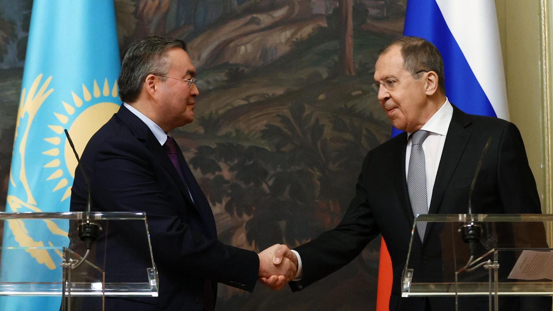 Путин высоко оценил контакты России и Казахстана
