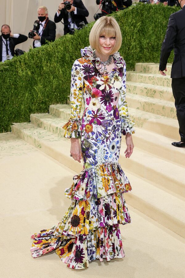 Анна Винтур на балу Института костюма Met Gala в Нью-Йорке Анна Винтур на балу Института костюма Met Gala в Нью-Йорке