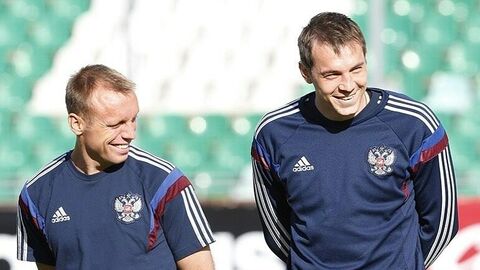 Денис Глушаков и Артем Дзюба Денис Глушаков и Артем Дзюба