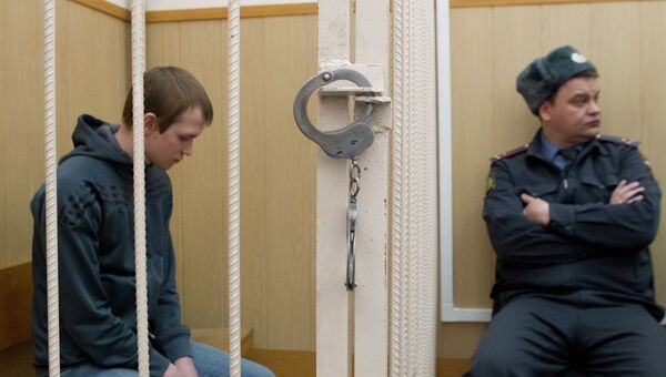 Суд над Николаем Ковалевичем, предполагаемым убийцей томской студентки, архивное фото Суд над Николаем Ковалевичем, предполагаемым убийцей томской студентки, архивное фото